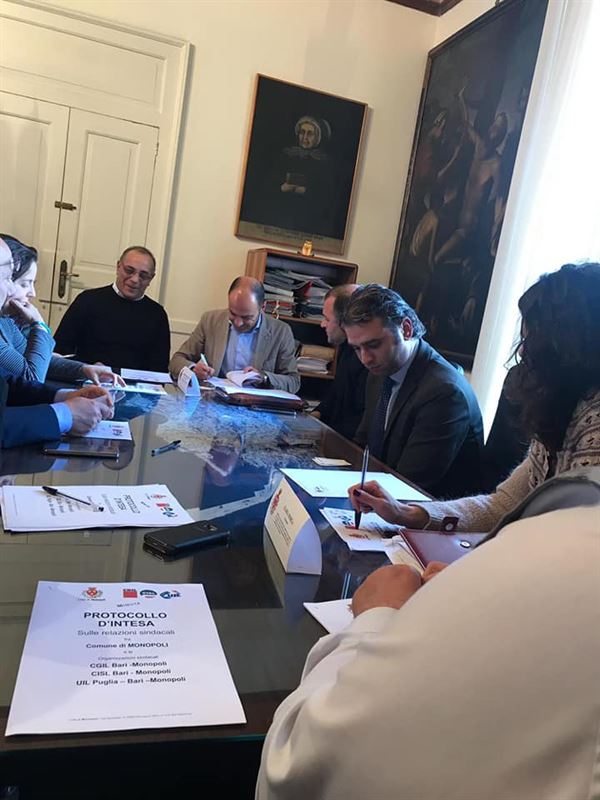FIRMA DEL PROTOCOLLO D'INTESA A MONOPOLI SULLE RELAZIONI SINDACALI