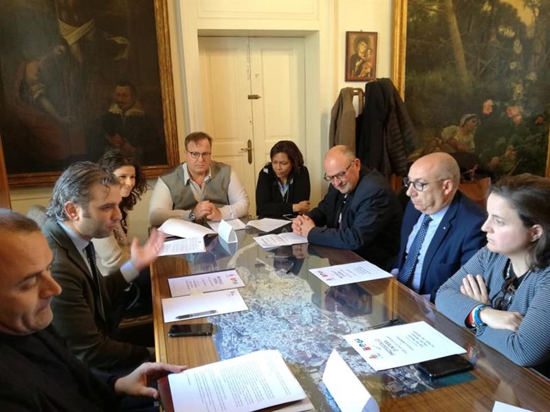 FIRMA DEL PROTOCOLLO D'INTESA A MONOPOLI SULLE RELAZIONI SINDACALI